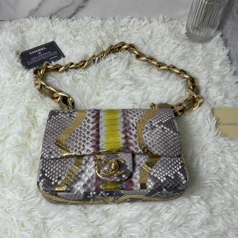 Chanel Handbags 364